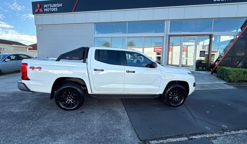 2026 Mitsubishi Triton GLXS Sport full