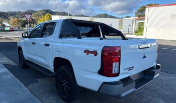 2026 Mitsubishi Triton GLXS Sport full