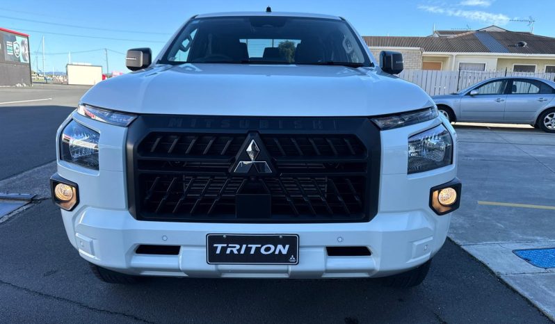 2026 Mitsubishi Triton GLXS Sport full