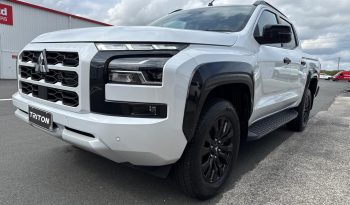 2026 Mitsubishi Triton VRX full