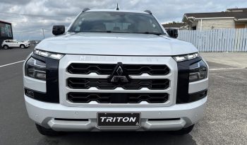 2026 Mitsubishi Triton VRX full