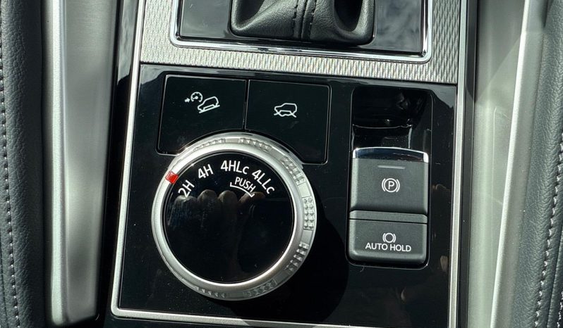 2025 Mitsubishi Pajero Sport VRXB Black Edition full