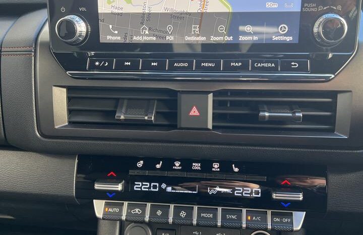 2025 Mitsubishi Triton VRX full