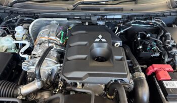 2026 Mitsubishi Triton VRX full