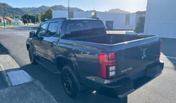 2026 Mitsubishi Triton VRX full