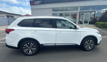 2019 Mitsubishi Outlander XLS full