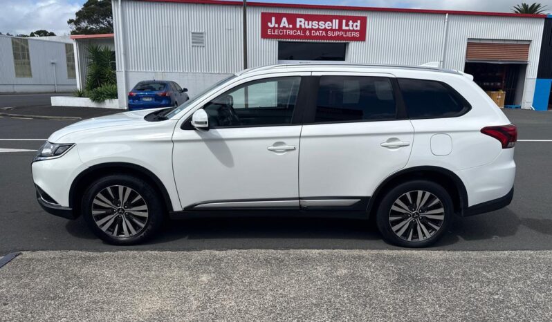 2019 Mitsubishi Outlander XLS full