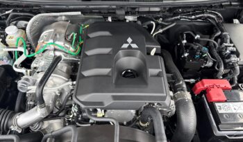 2026 Mitsubishi Triton VRX Black Edition full