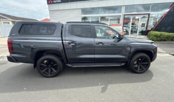 2026 Mitsubishi Triton VRX Black Edition full