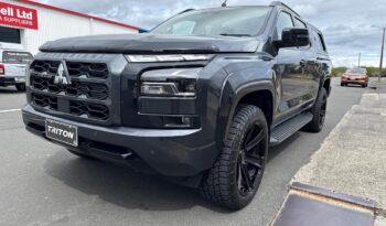 2026 Mitsubishi Triton VRX Black Edition full