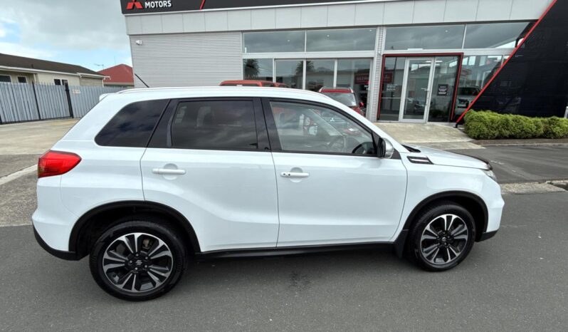 2018 Suzuki Vitara full