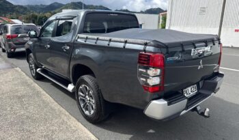 2022 Mitsubishi Triton GLX-R full