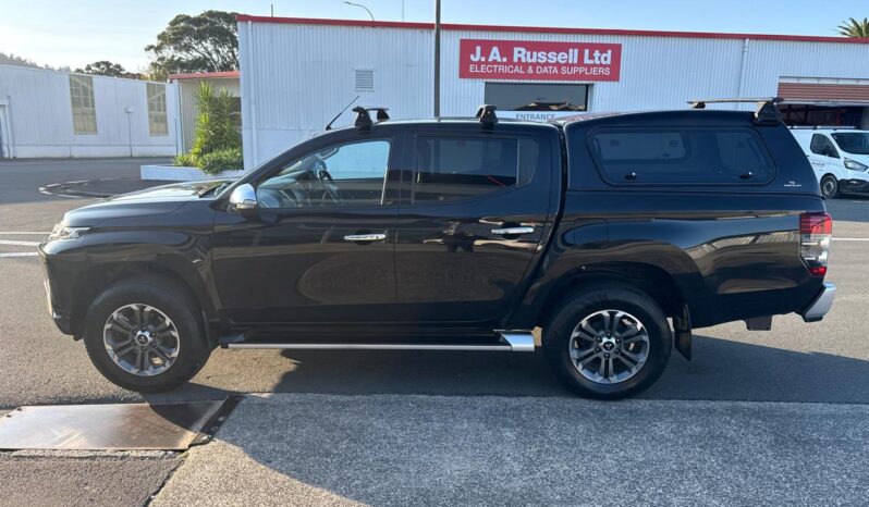 2022 Mitsubishi Triton GLX-R full