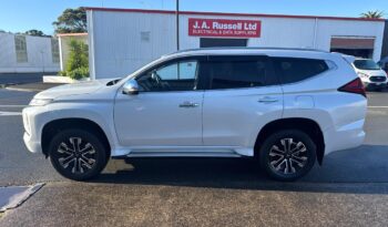 2023 Mitsubishi Pajero Sport VRX full