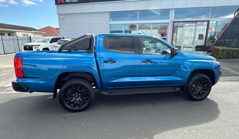 2026 Mitsubishi Triton GLXS Sport full