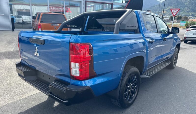 2026 Mitsubishi Triton GLXS Sport full