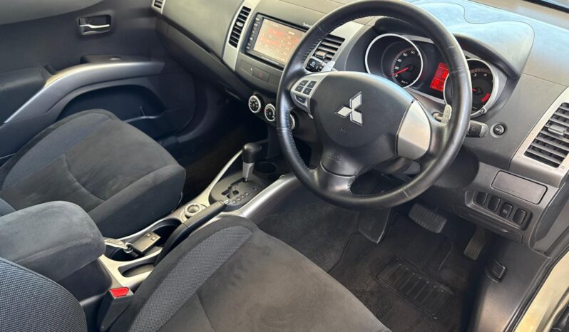 2006 Mitsubishi Outlander full
