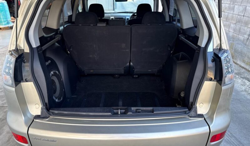 2006 Mitsubishi Outlander full