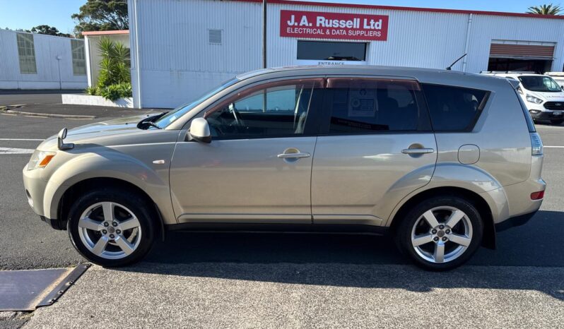 2006 Mitsubishi Outlander full