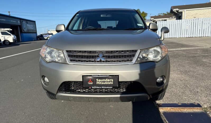 2006 Mitsubishi Outlander full