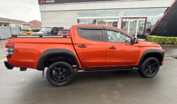 2023 Mitsubishi Triton Dc Glsb 4Wd 6At Black Edition full