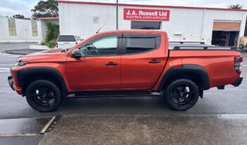 2023 Mitsubishi Triton Dc Glsb 4Wd 6At Black Edition full