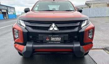 2023 Mitsubishi Triton Dc Glsb 4Wd 6At Black Edition full