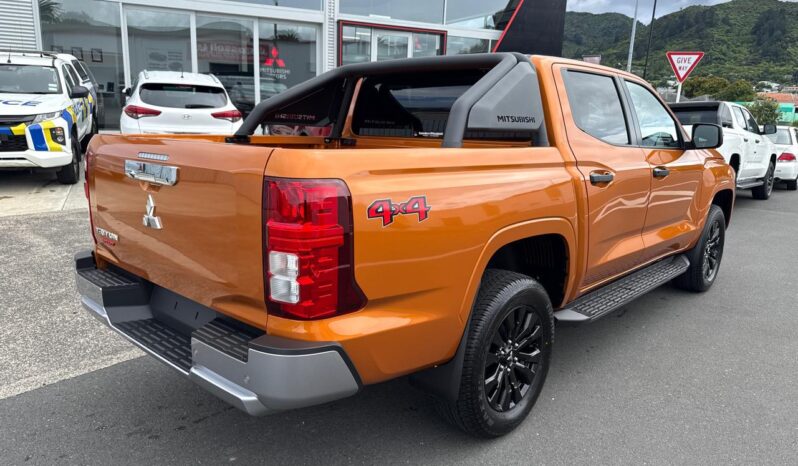 2026 Mitsubishi Triton GLXS Sport full