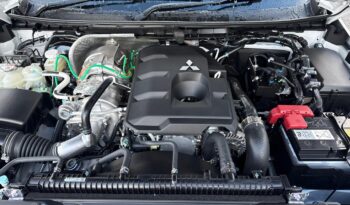 2026 Mitsubishi Triton VRX full