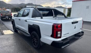 2026 Mitsubishi Triton VRX full