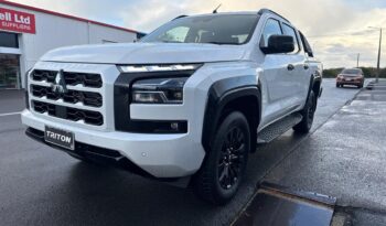 2026 Mitsubishi Triton VRX full