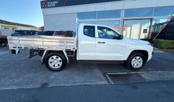 2026 Mitsubishi Triton GLX Club Cab full