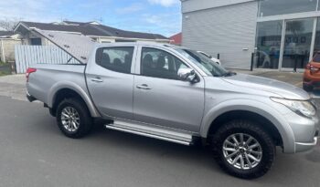 2017 Mitsubishi Triton GLX-R full
