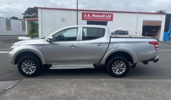 2017 Mitsubishi Triton GLX-R full