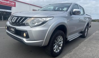 2017 Mitsubishi Triton GLX-R full