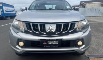 2017 Mitsubishi Triton GLX-R full