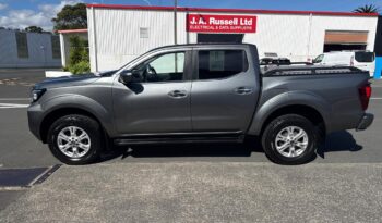 2021 Nissan Navara ST full