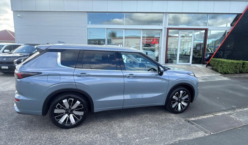 2026 Mitsubishi Outlander VRX full