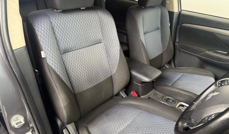 2013 Mitsubishi Outlander Ls full