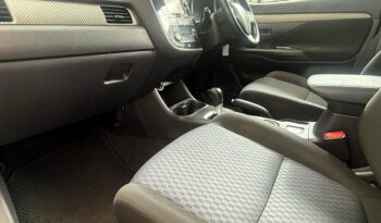 2013 Mitsubishi Outlander Ls full