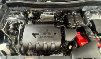 2013 Mitsubishi Outlander Ls full