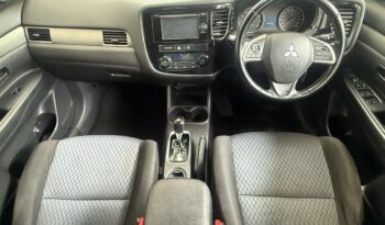 2013 Mitsubishi Outlander Ls full