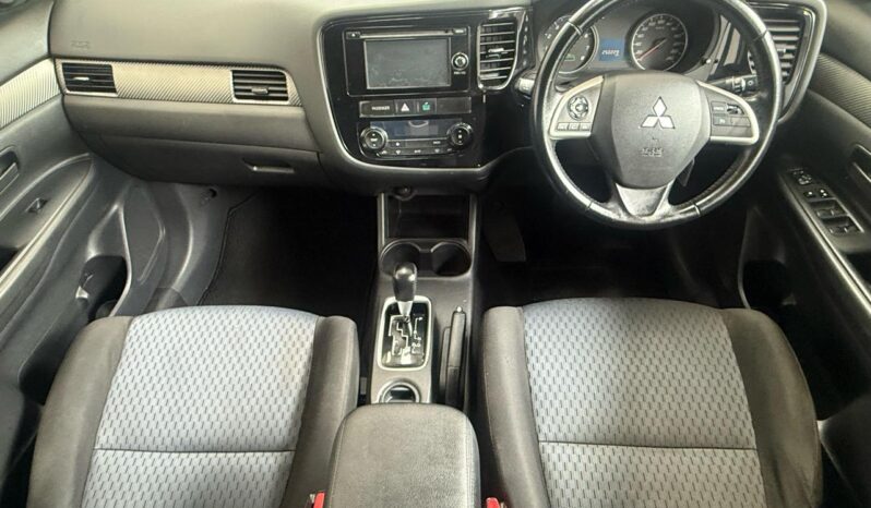2013 Mitsubishi Outlander Ls full