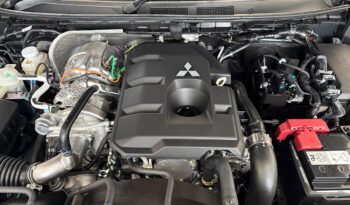 2026 Mitsubishi Triton VRX Black Edition full