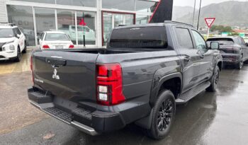 2026 Mitsubishi Triton VRX Black Edition full