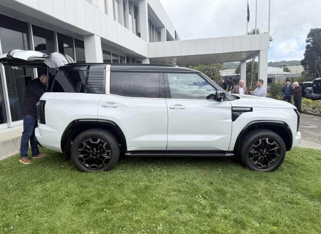 2026 Mitsubishi Pajero VRX full