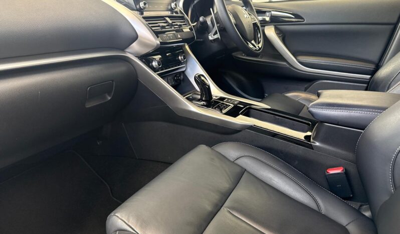 2022 Mitsubishi Eclipse Cross VRX PHEV full
