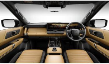2026 Mitsubishi Pajero Exceed full